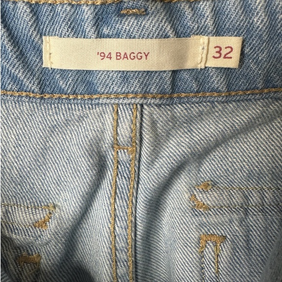 Levi’s 94 Baggy Cargo Jeans | Light Wash Denim | Wide Leg | Size 32 - Picture 3 of 8
